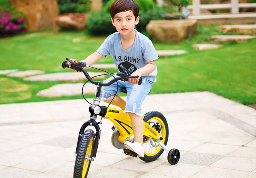 12寸童车尺寸多少厘米(12寸和14寸的儿童自行车适合多大年龄的小孩子骑)