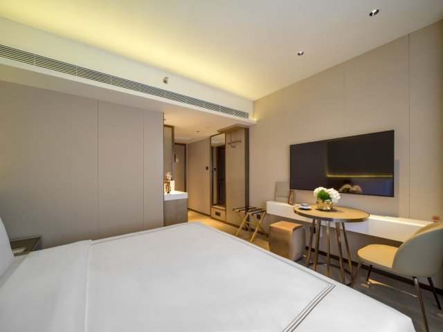上海东湖宾馆·悠选高级大床房2晚(连住)
