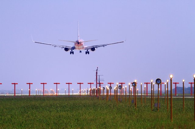 2024年夏航季，武汉天河机场周航班量激增30%以上，再创新高