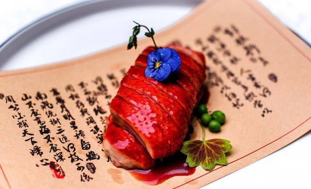 江苏美食盘点：揭秘最有名的六大经典名菜，让你品味江南风味