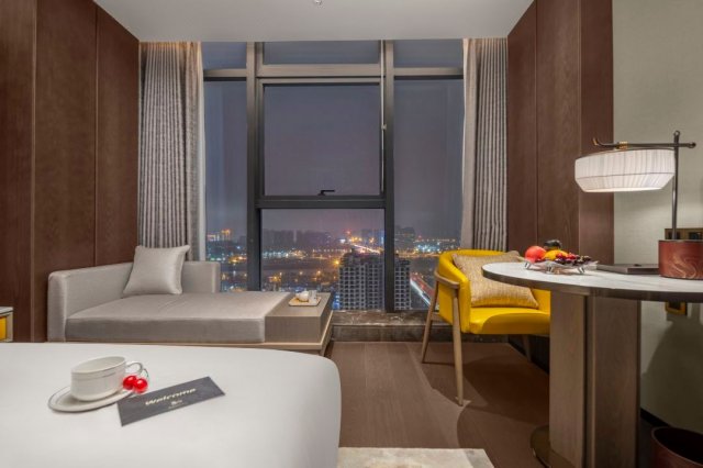 长沙艺龙国际酒店欢城景大床房2晚可拆分