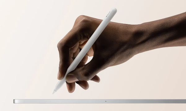 5月7日，新款ApplePencil触觉反馈升级，新手势操作引领未来