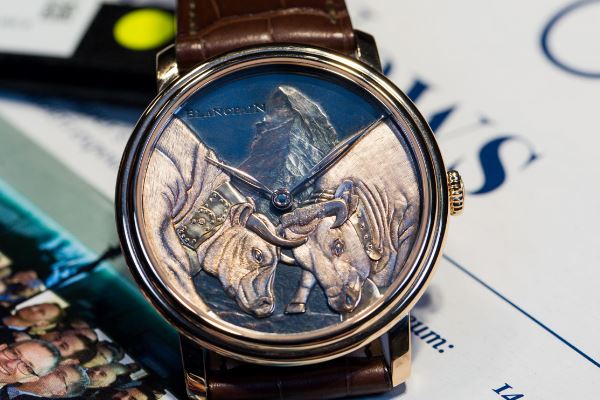 世界名表前十名百达翡丽(江诗丹顿和百达翡丽手表,哪个贵