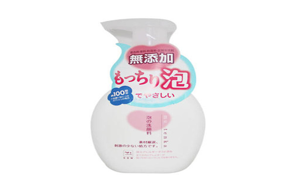 日本什么牌子的洗面奶又便宜又好用呢(日本最好用的洗面奶