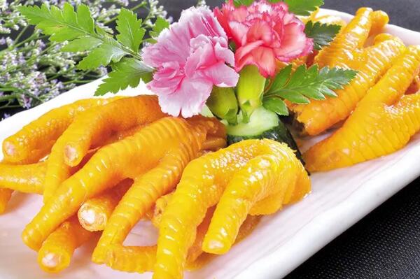 客家十大名菜梅州盐烤鸡主要在广东流行