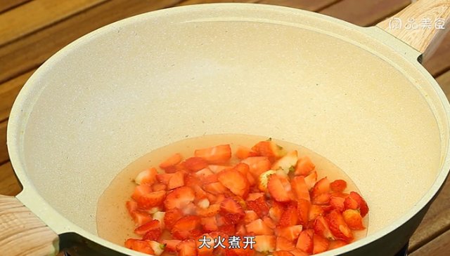 草莓酱的做法是什么做的，草莓酱家庭做法