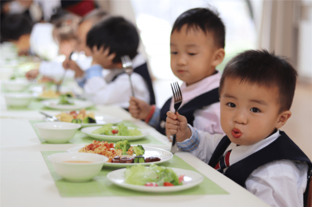 学龄前儿童健康饮食习惯 学龄前儿童春季饮食