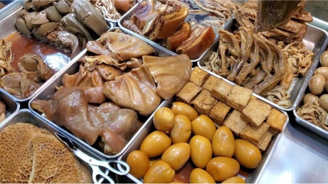 探索香港美食之旅：十大必尝佳肴，你钟爱的口味上榜了吗