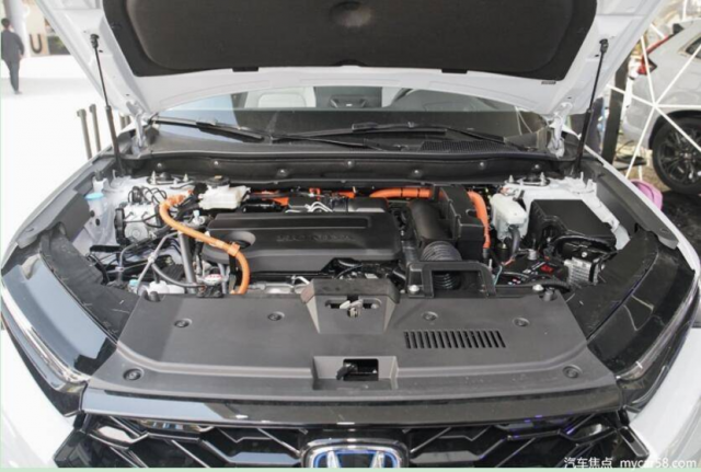 深蓝S7增程版VS CR-V：20多万，选增程还是燃油SUV？