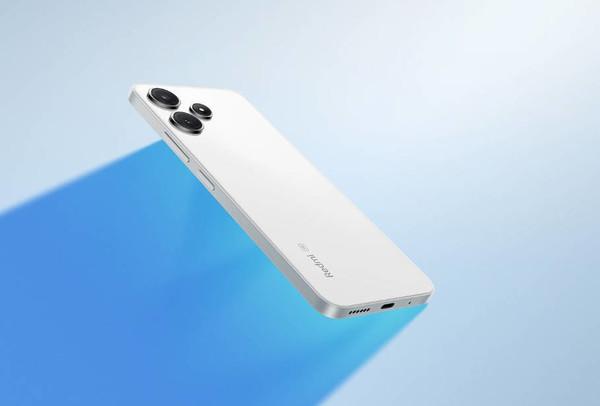 小米发布Redmi12 5G手机，百元起售