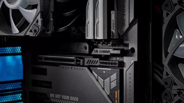 AMD否认16针供电接口烧毁问题，并暗指NVIDIA甩锅。