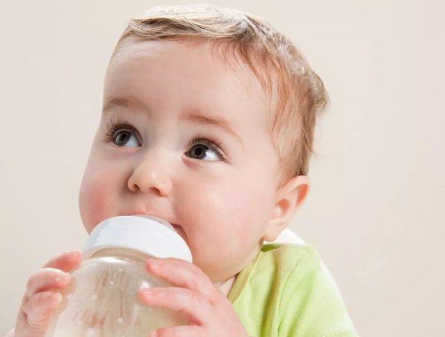 宝宝喝哪种奶粉好 两岁半宝宝喝哪种奶粉好