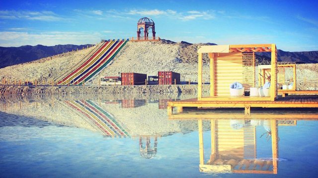 新疆盐湖景区自驾旅游攻略 新疆盐湖旅游攻略