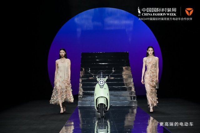 雅迪：中国品牌之光，两轮电动行业时尚icon