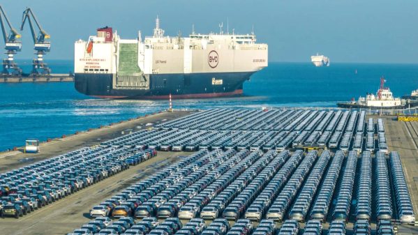 欧洲多国港口拥堵，新能源汽车背锅真相揭秘