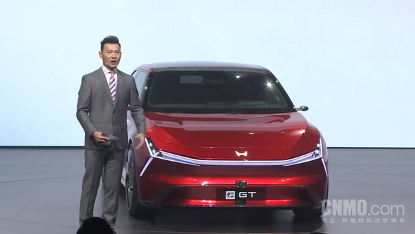 本田中国崭新电动品牌“烨”亮相，三款首发车型引领绿色出行新潮流
