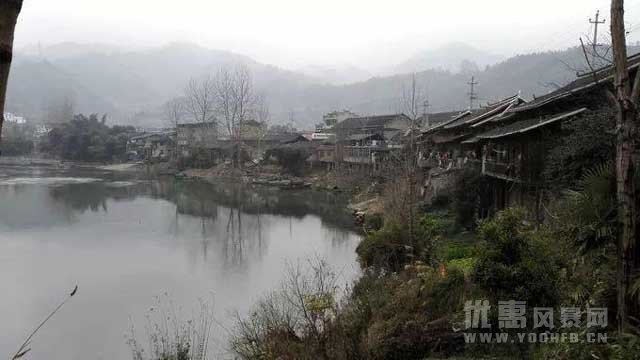 走进湘西古村镇来一段慢旅行吧！