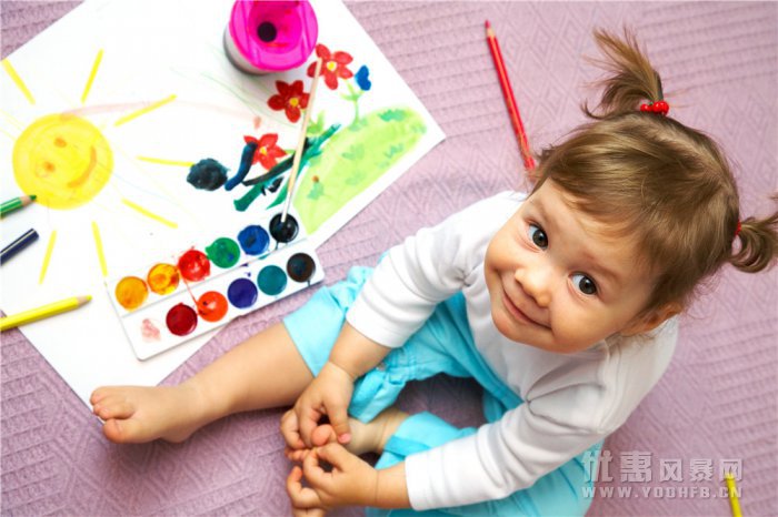 优惠网分享宝妈们该如何对待孩子绘画敏感期